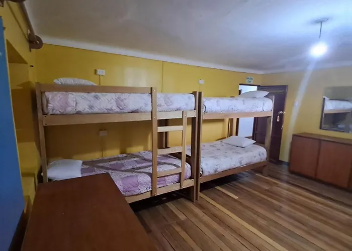 Qorianka Hotel *