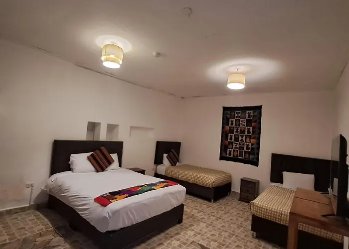 Qorianka Hotel *