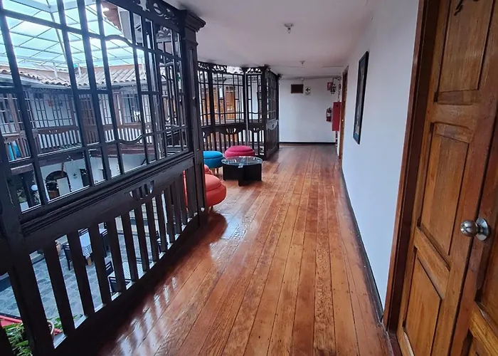 Hotel Qorianka *